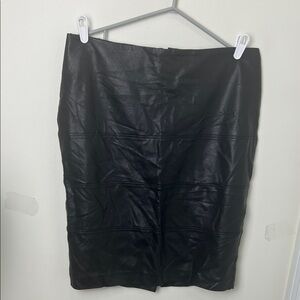Reitmans Black Vegan leather Pencil Skirt Size 13